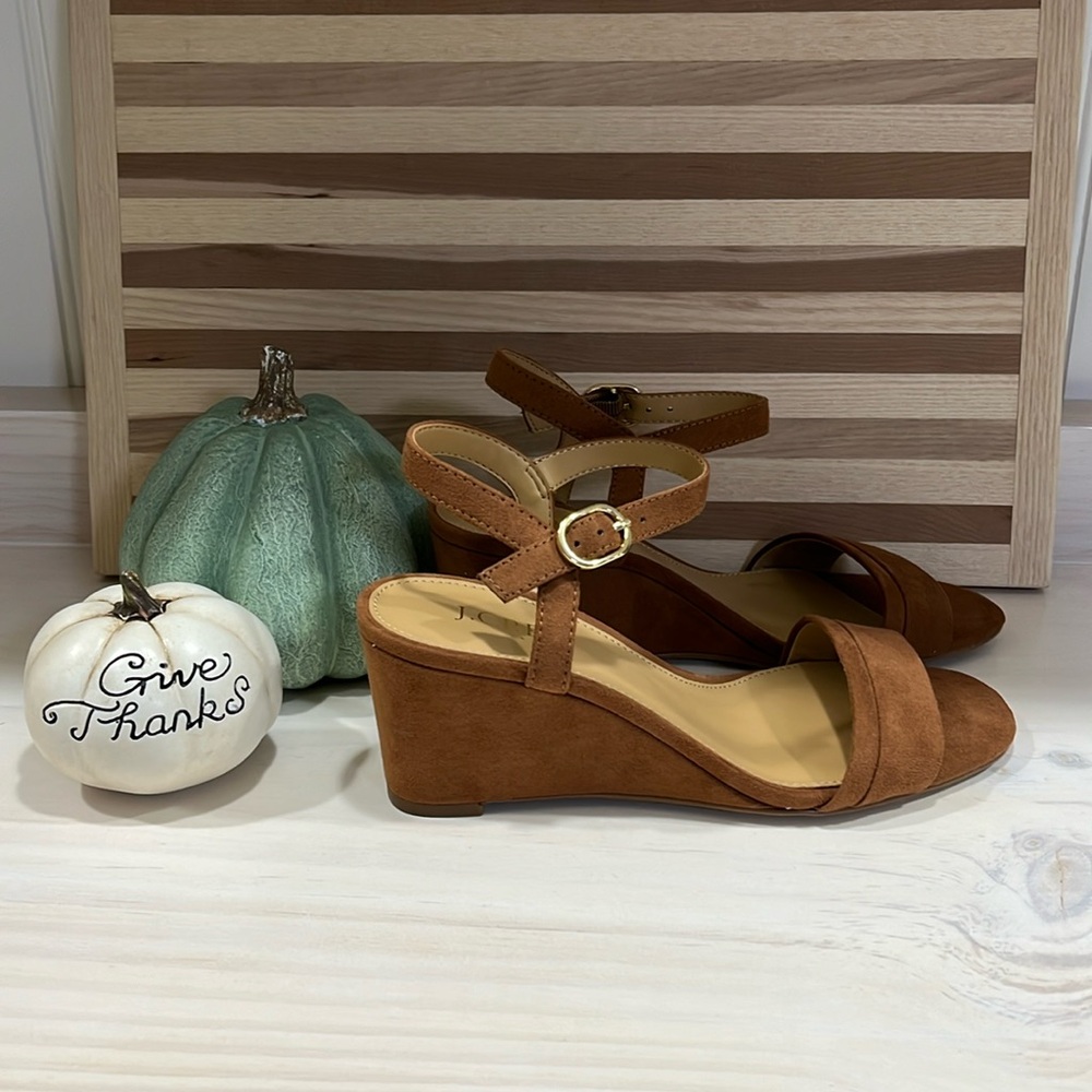 🆕 J. Crew Wedge Sandals, size 6.5, color Cedar Wood
